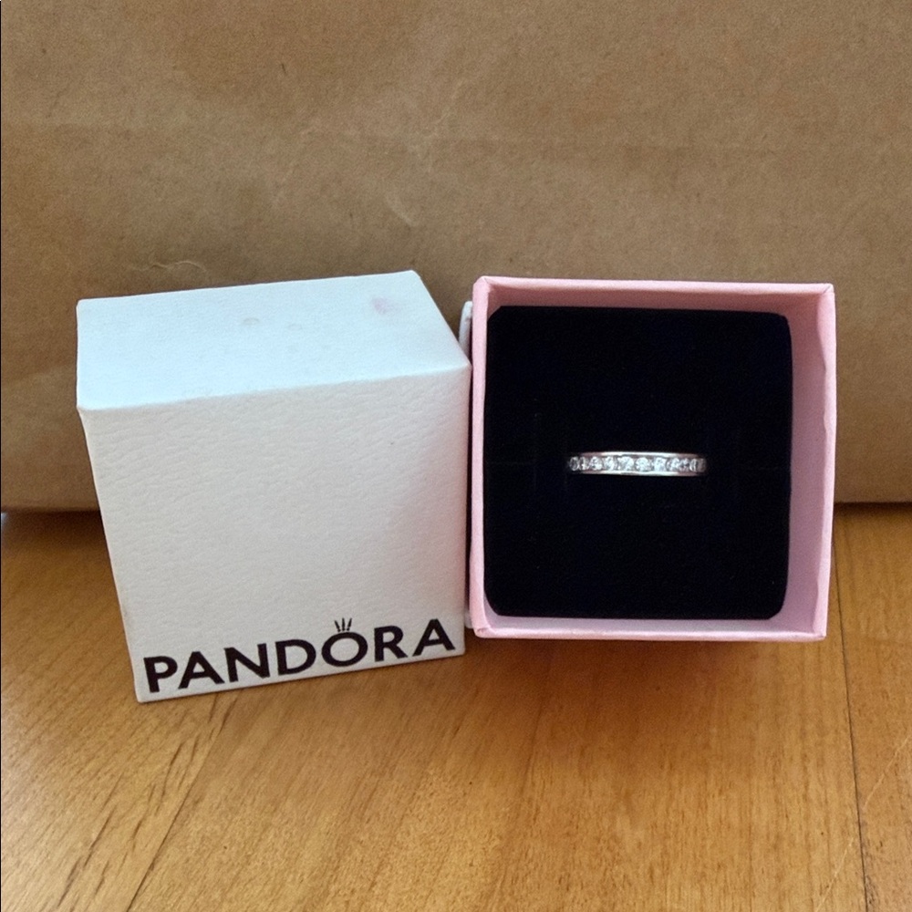 Pandora Silver Band with Sparkling Stones